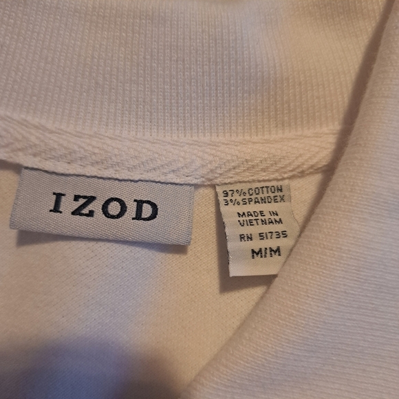 IZOD women's size Medium white polo shirt, 5 button, New - Picture 2 of 7